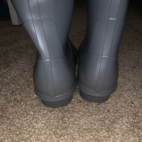 Ugg rain boots - Picture 4 of 5